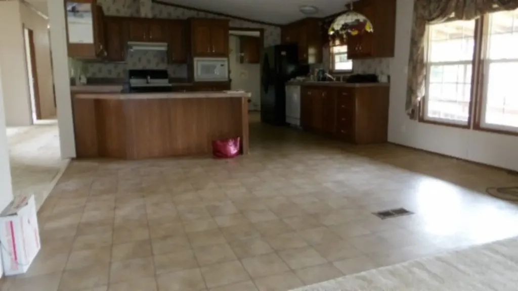 11500 Clay County Highway Moss TN 38568