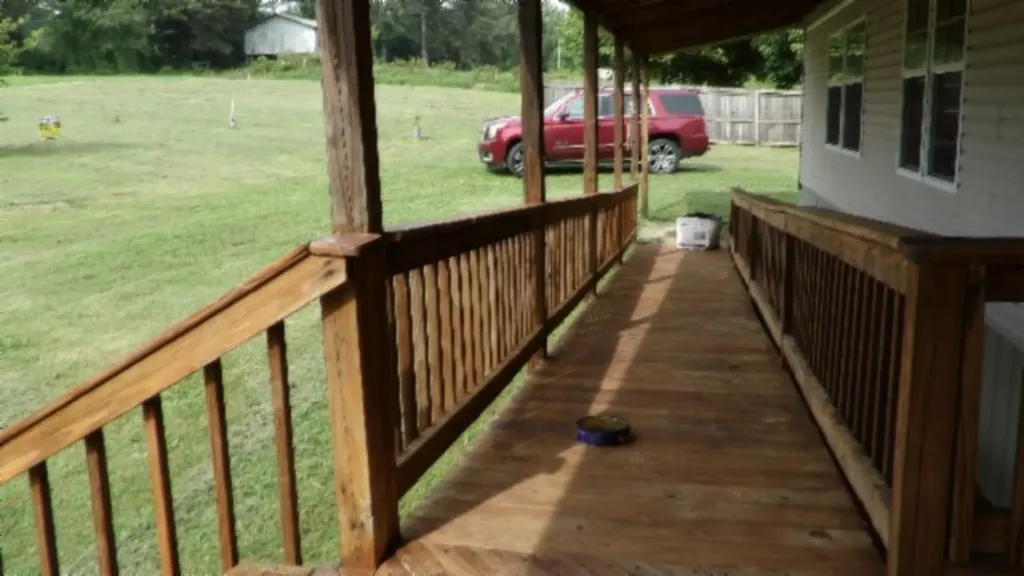 11500 Clay County Highway Moss TN 38568