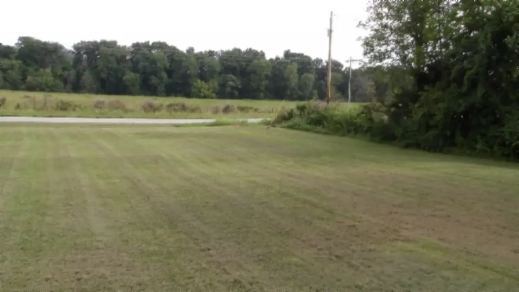 11500 Clay County Highway Moss TN 38568