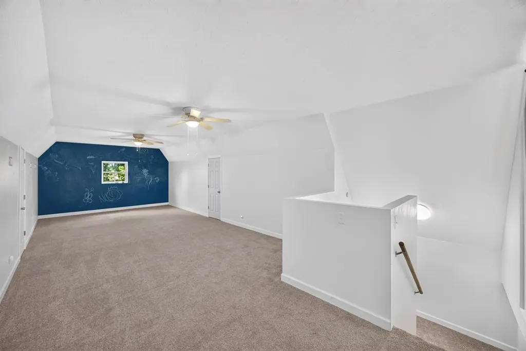 314 Smyrna Road Byrdstown TN 38549
