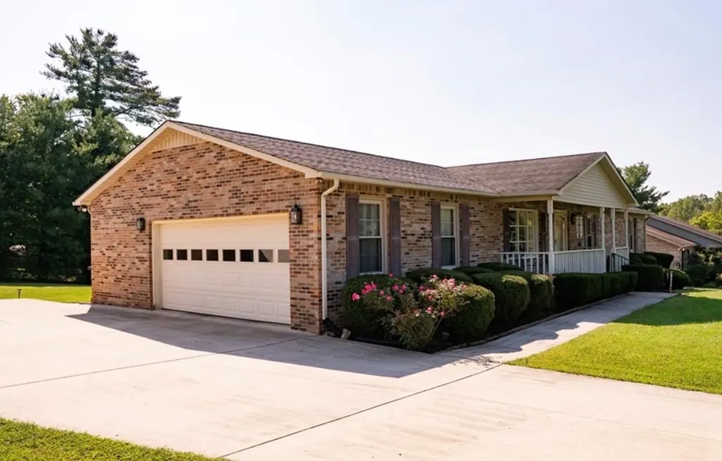 1656 Rosebank Avenue Cookeville TN 38501