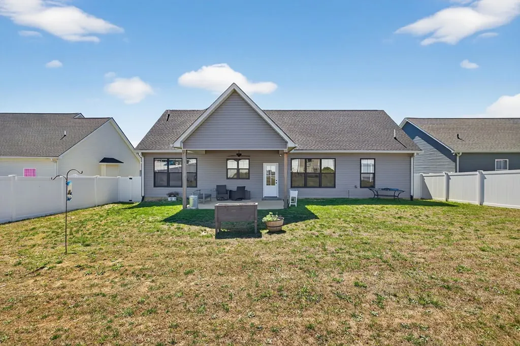 2394 Mountain Reserve Cookeville TN 38506