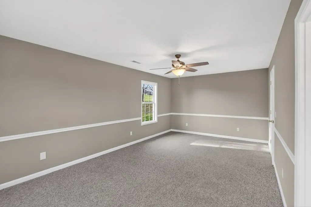 4721 Highway 52 E Lafayette TN 37083