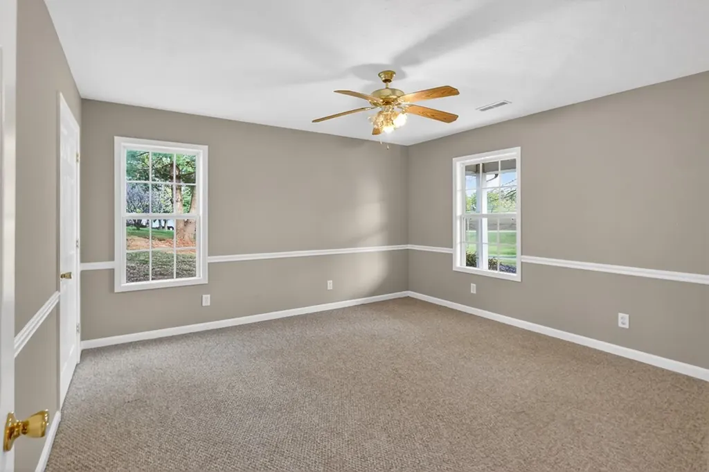 4721 Highway 52 E Lafayette TN 37083