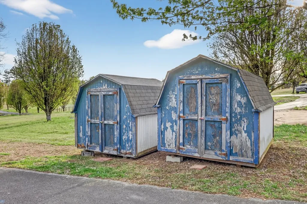 4721 Highway 52 E Lafayette TN 37083