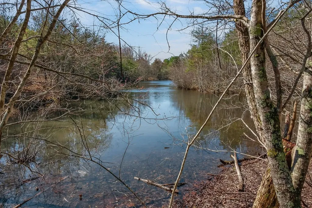 261AC Rocky River Road Spencer TN 38585