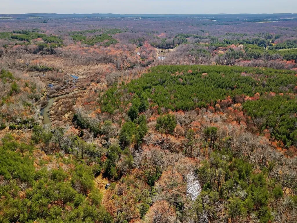 261AC Rocky River Road Spencer TN 38585
