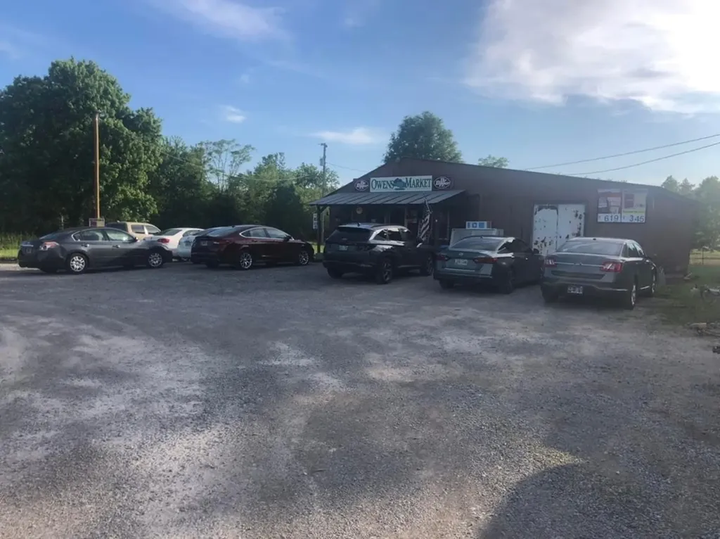 7089 NW Short Mountain Road Mcminnville TN 37110