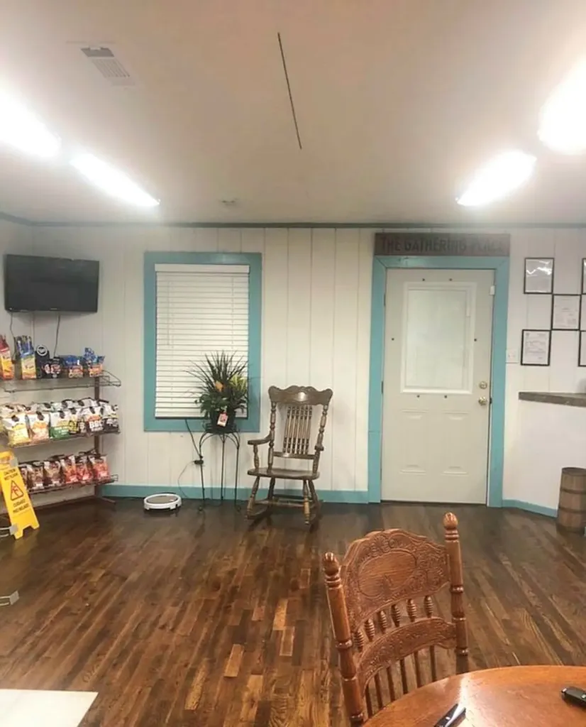 7089 NW Short Mountain Road Mcminnville TN 37110