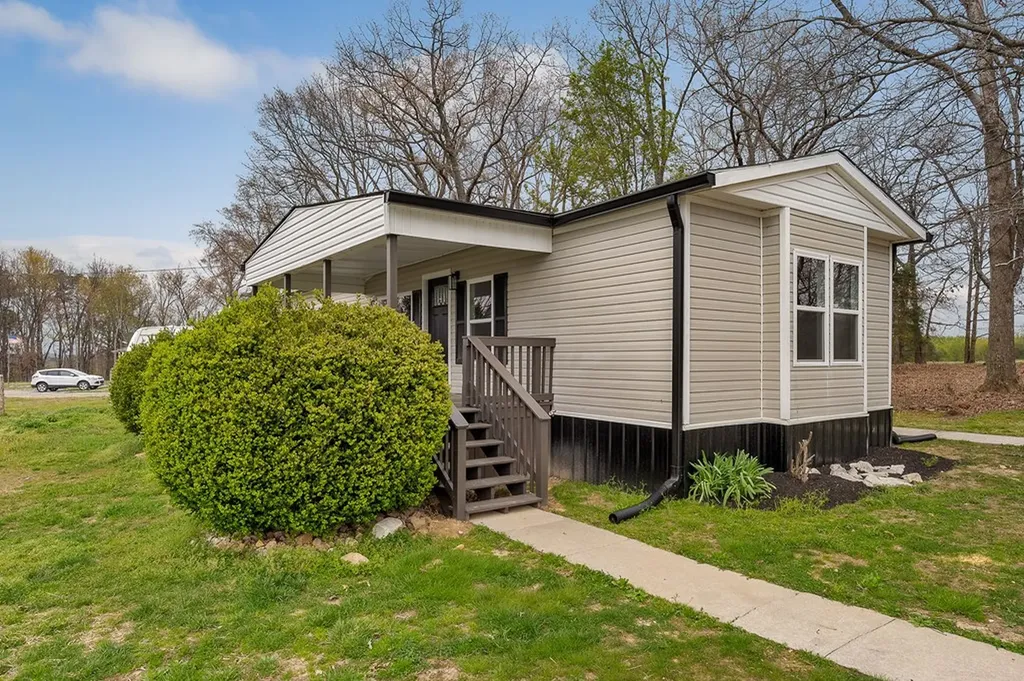 479 Old Bildad Road Smithville TN 37166