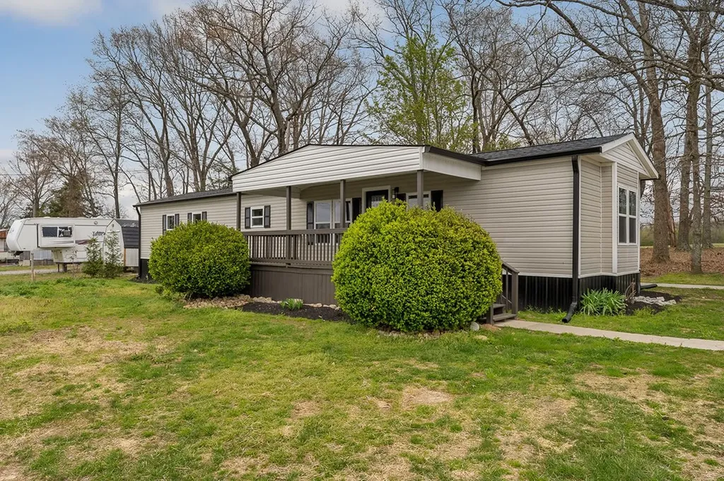 479 Old Bildad Road Smithville TN 37166