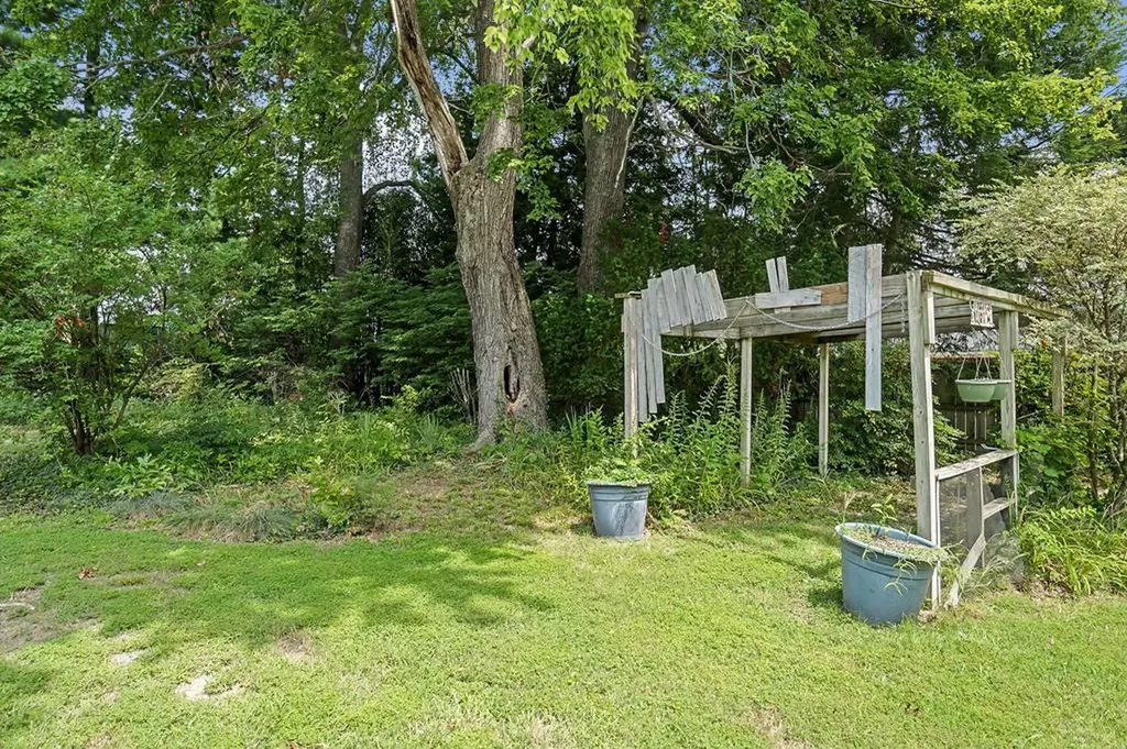 1215 Meadow Road Cookeville TN 38501