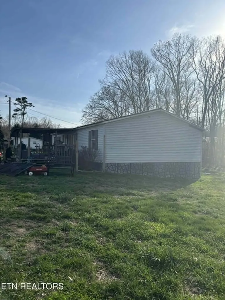 104 Green Acres Clarkrange TN 38553