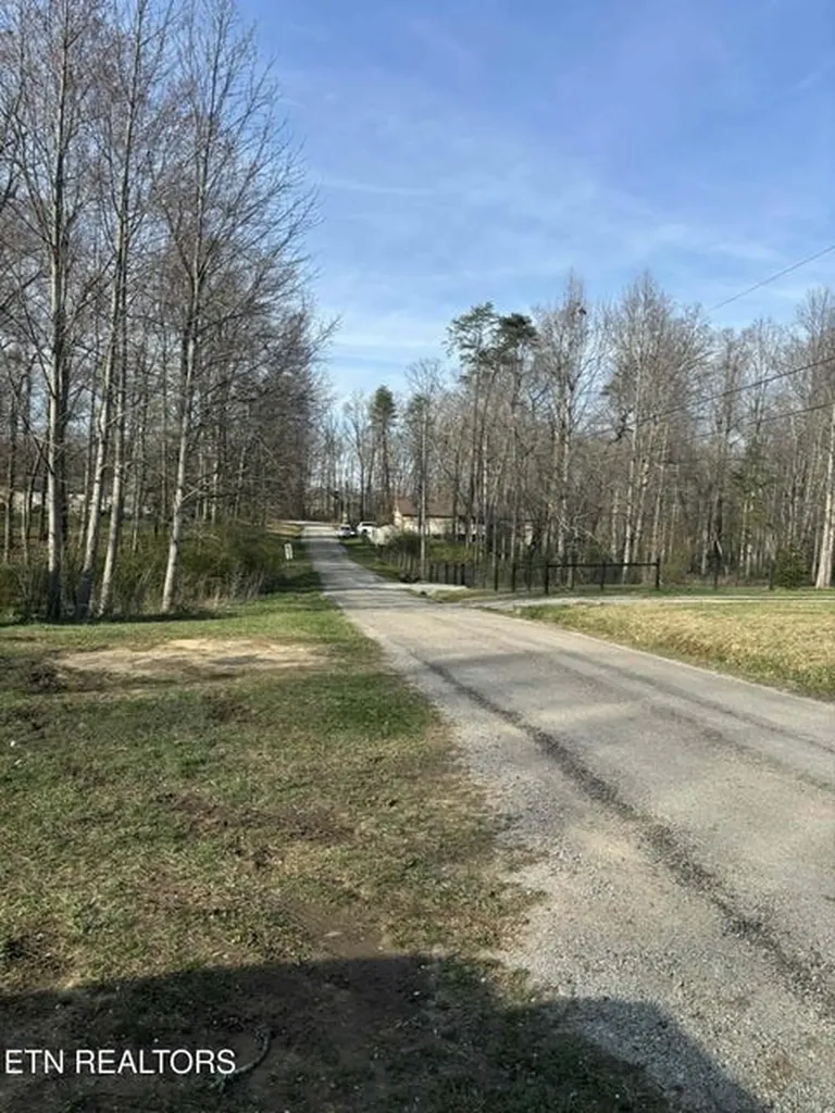 104 Green Acres Clarkrange TN 38553