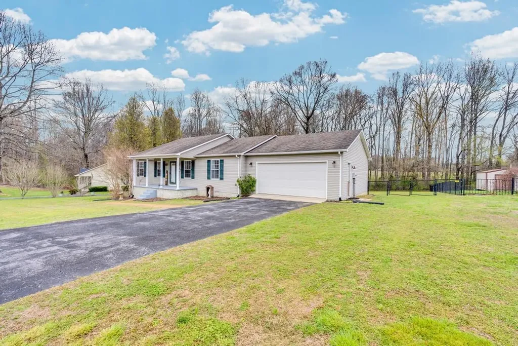 234 Walnut Trace Sparta TN 38583