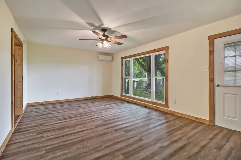 538 Harding Road Jamestown TN 38556-4300