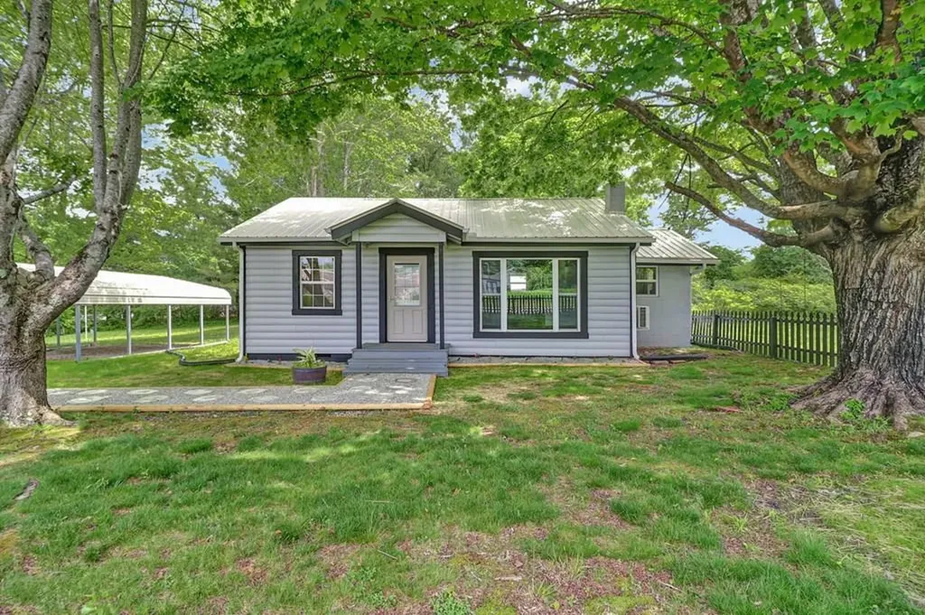 538 Harding Road Jamestown TN 38556-4300