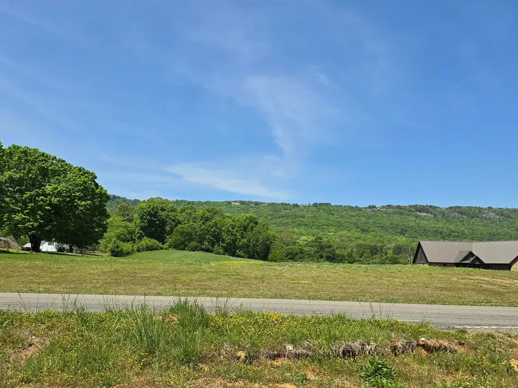 2376 Old York Highway Dunlap TN 37327