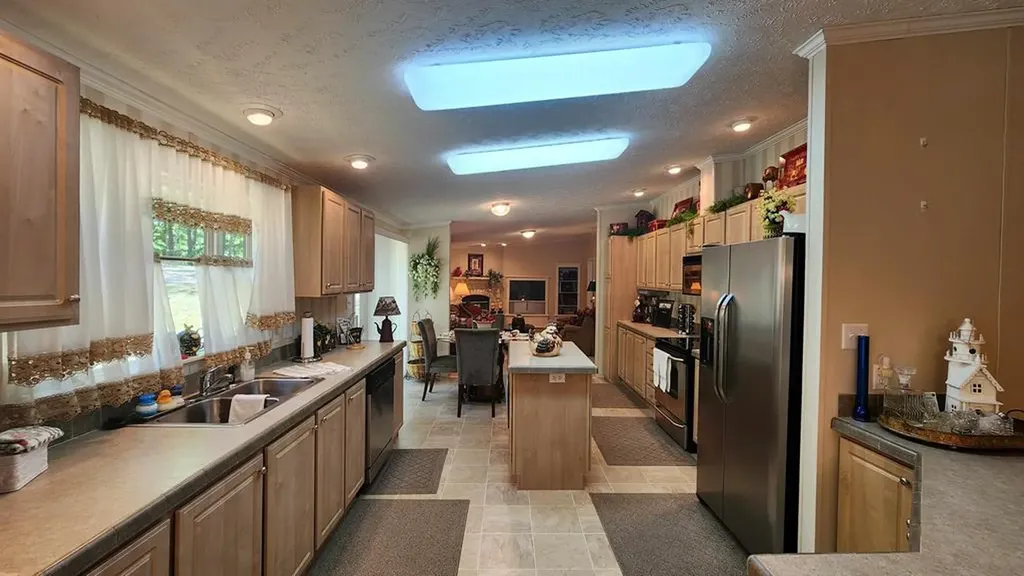 218 Meadow Lane Byrdstown TN 38549