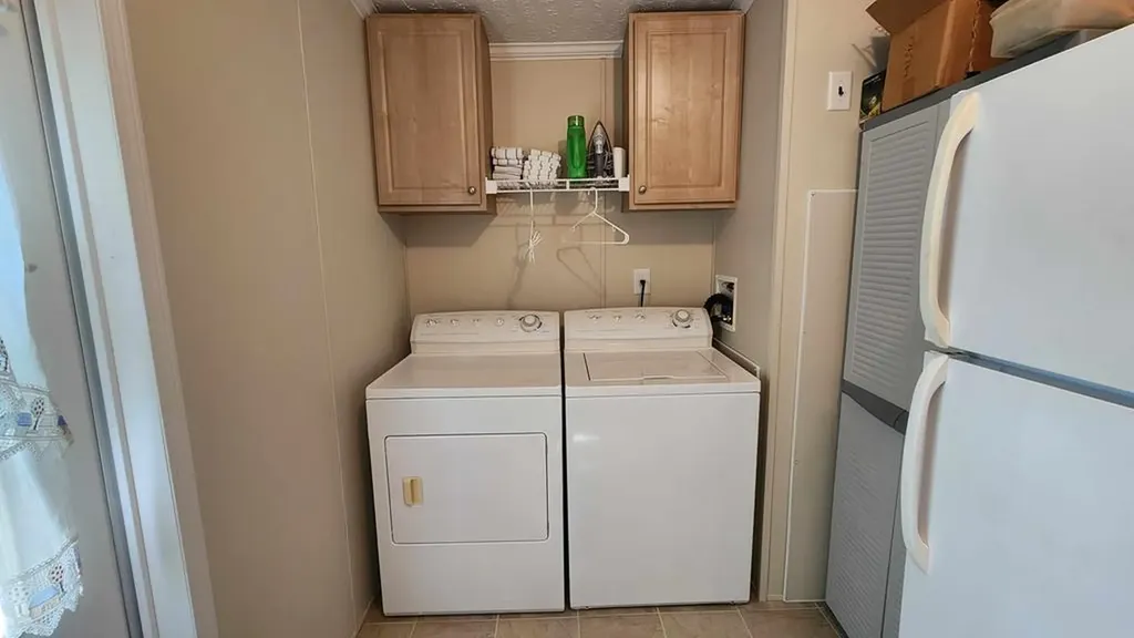 218 Meadow Lane Byrdstown TN 38549