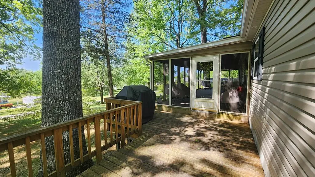 218 Meadow Lane Byrdstown TN 38549