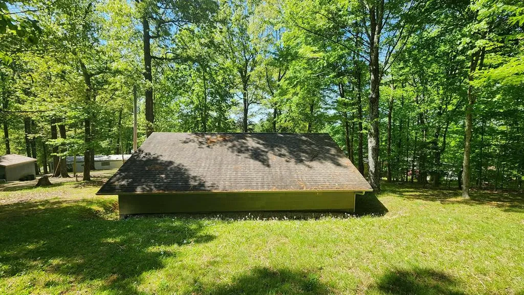218 Meadow Lane Byrdstown TN 38549