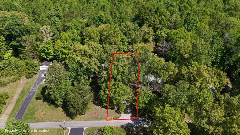 218 Meadow Lane Byrdstown TN 38549