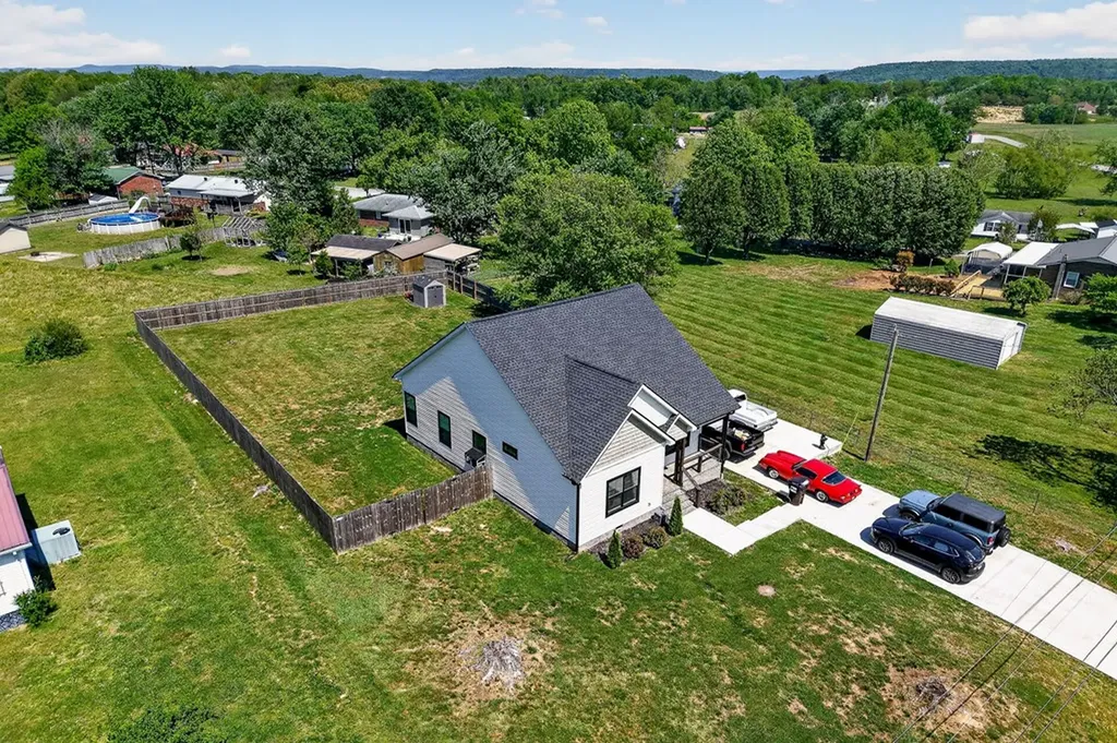 7240 Old Smithville Highway S Sparta TN 38583