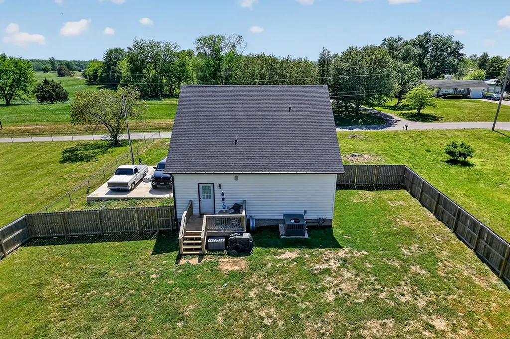 7240 Old Smithville Highway S Sparta TN 38583
