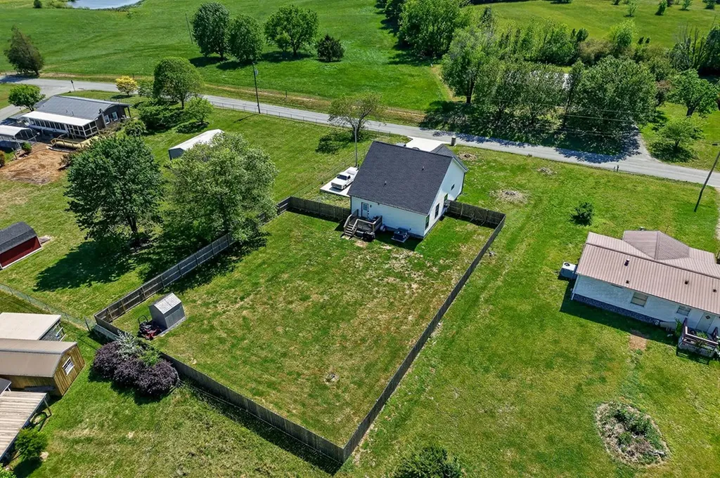 7240 Old Smithville Highway S Sparta TN 38583