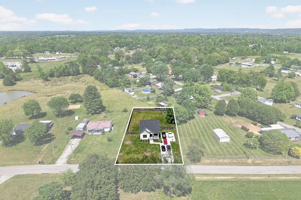 7240 Old Smithville Highway S Sparta TN 38583