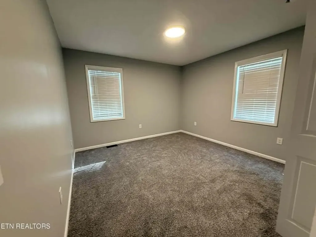 242 Joe Barnett Road Jamestown TN 38556