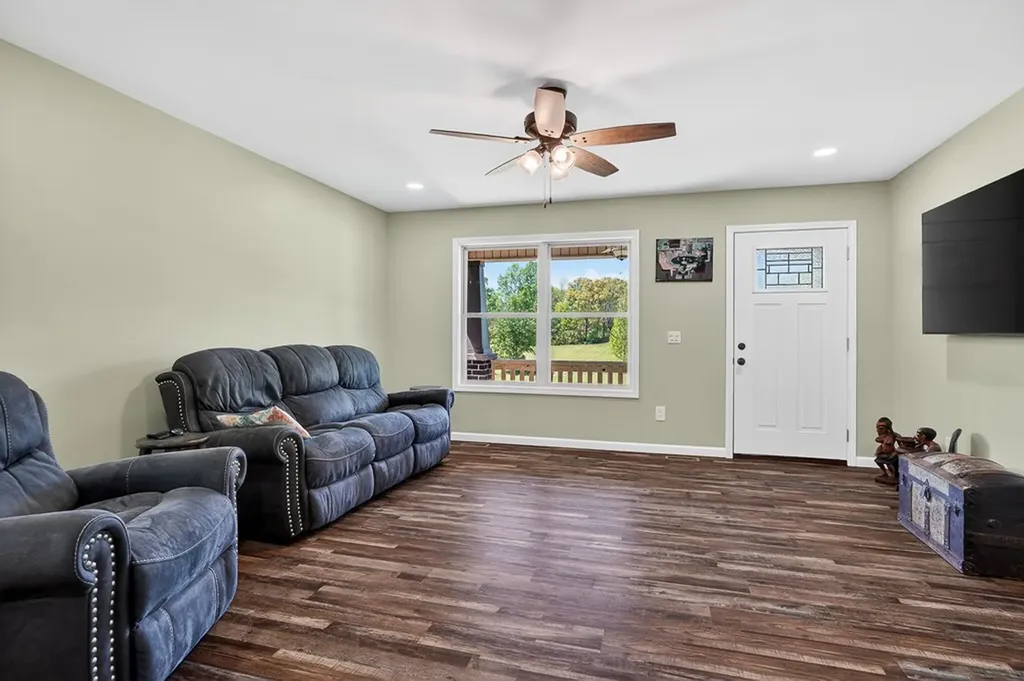 2110 Windle Community Road Cookeville TN 38506