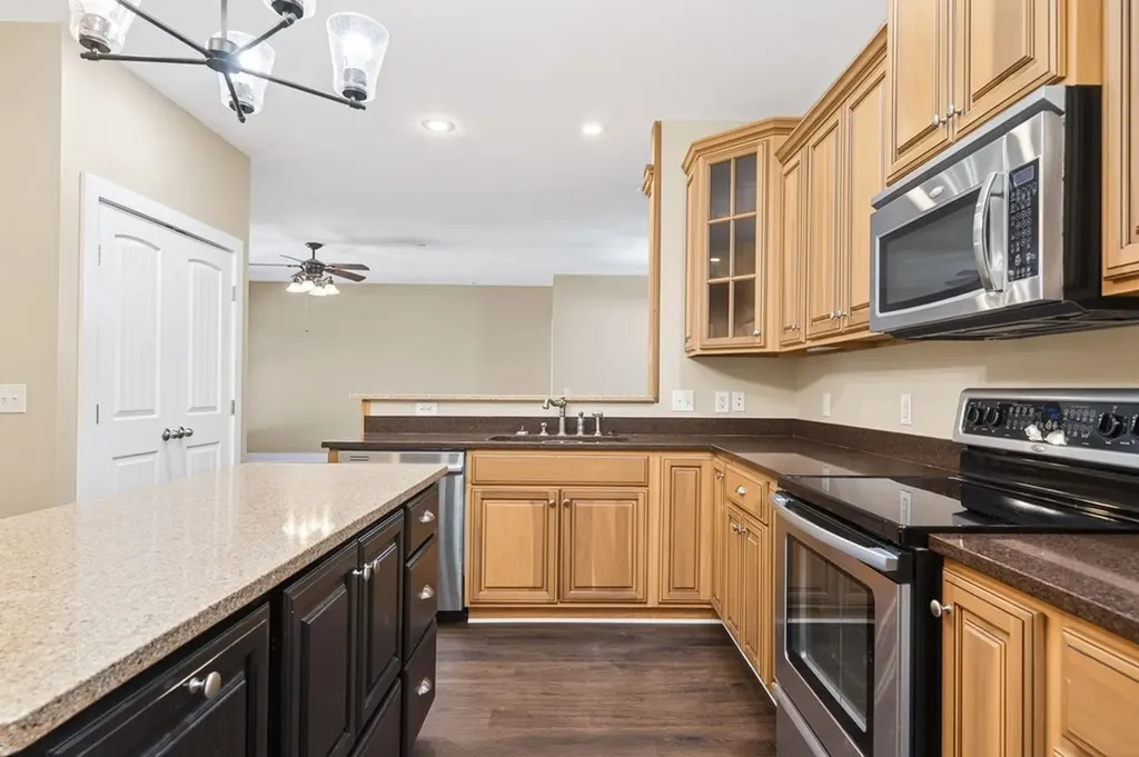 94 S Maple Cookeville TN 38501
