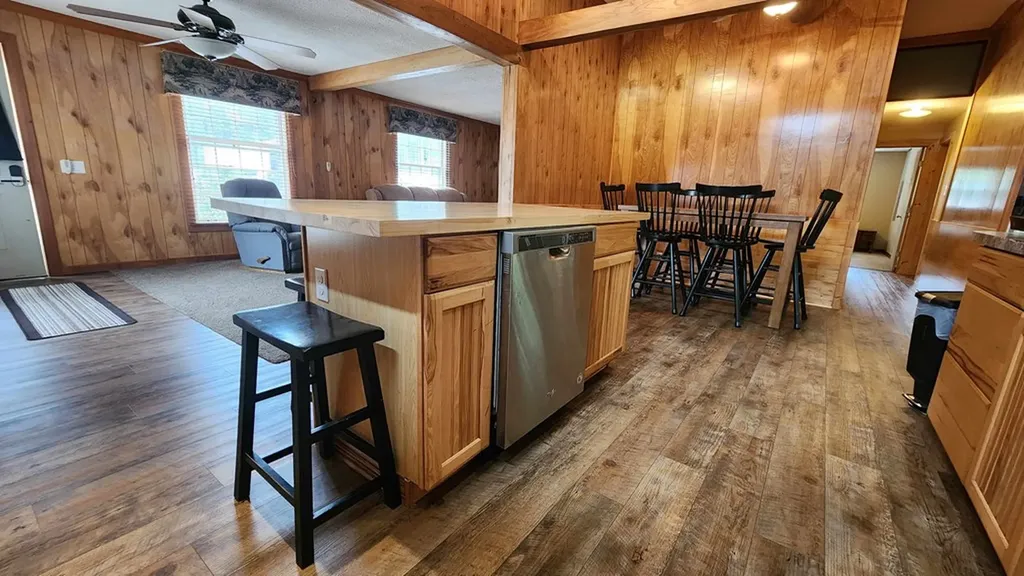 348 Bill Hunter Road Celina TN 38551