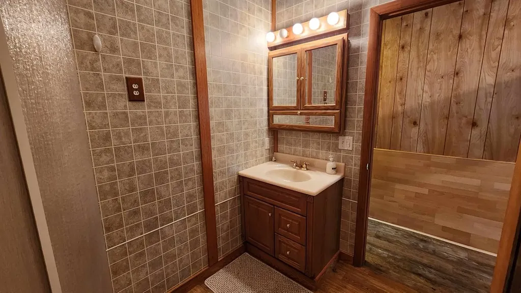 348 Bill Hunter Road Celina TN 38551
