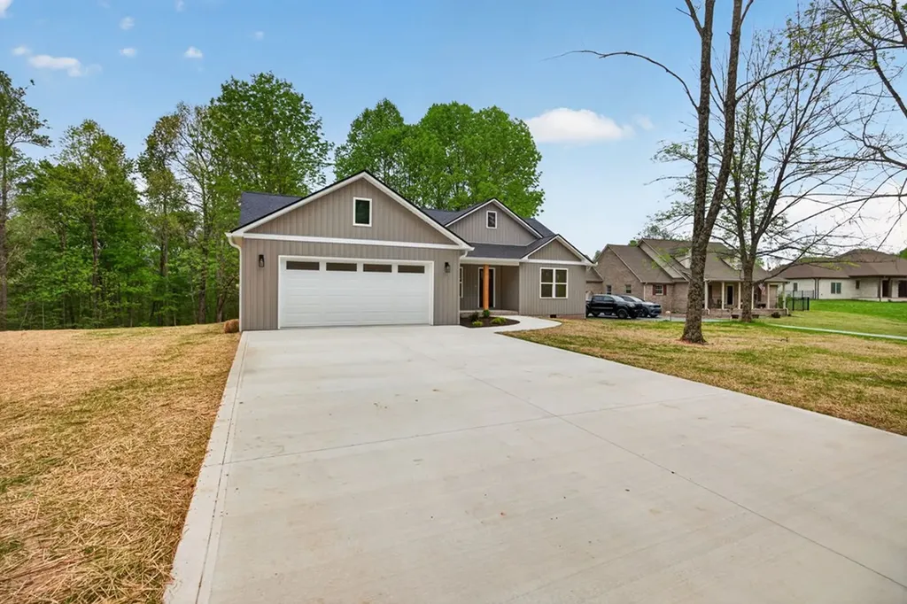 147 Ridgewood Road Cookeville TN 38501