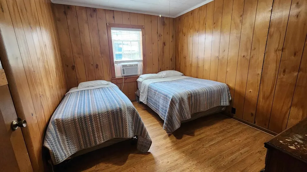 228 Bill Hunter Road Celina TN 38551