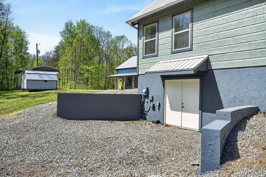334 Honey Springs Road Crawford TN 38554