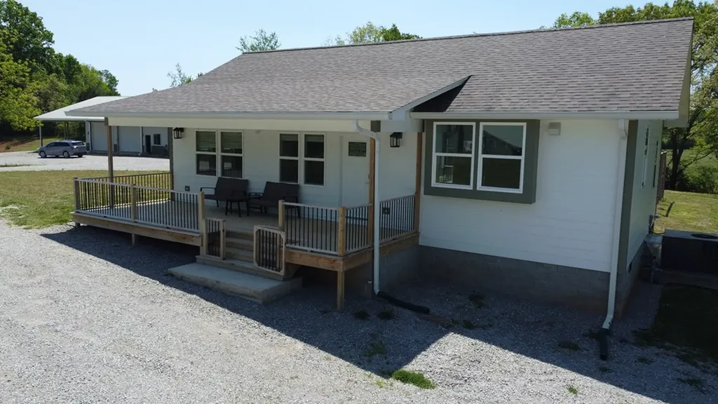 1864 Liberty Road Sparta TN 38583-6768