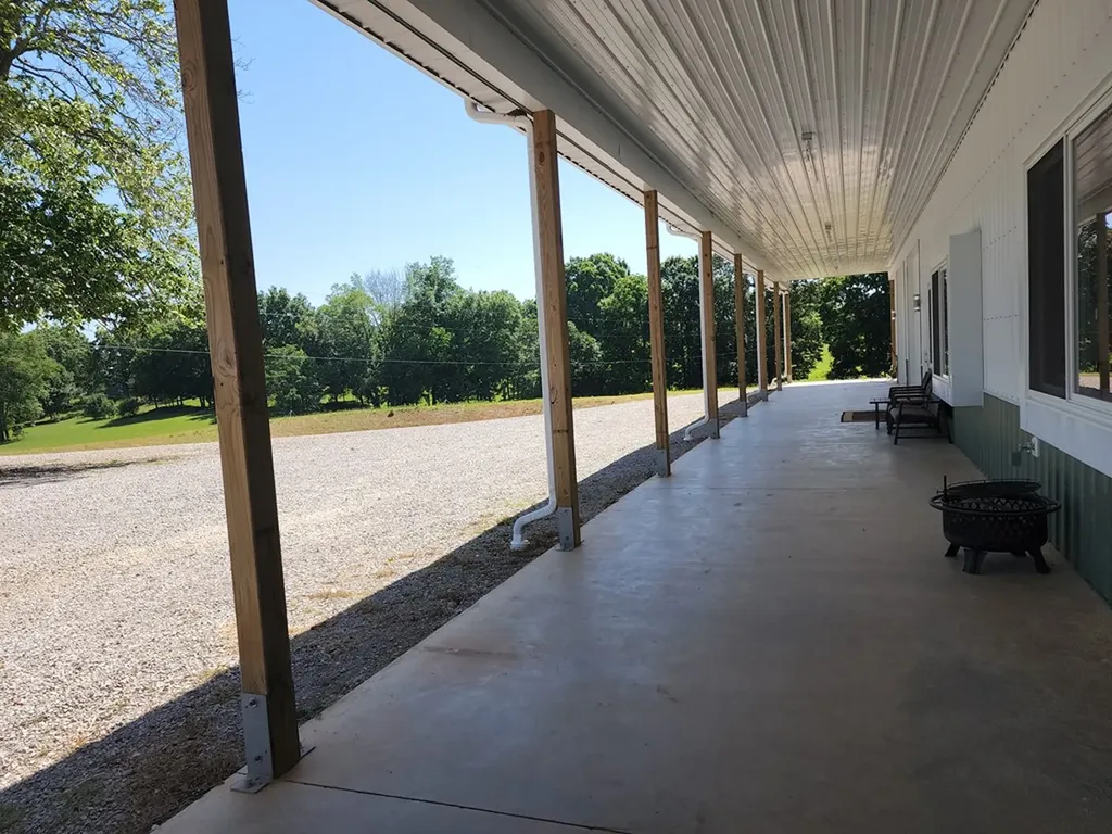 1864 Liberty Road Sparta TN 38583-6768