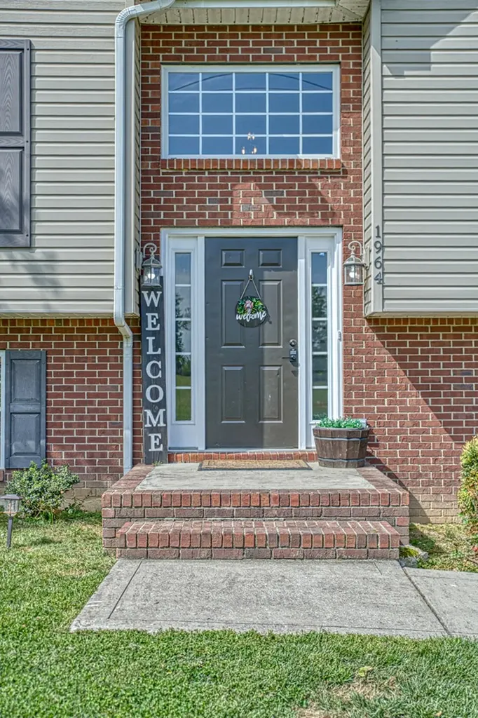 1964 Clemmons Road Cookeville TN 38501