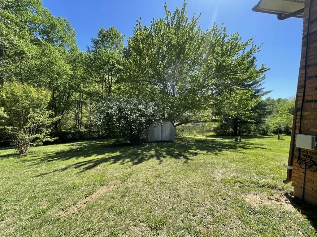 4315 Taylors Chapel Crossville TN 38572