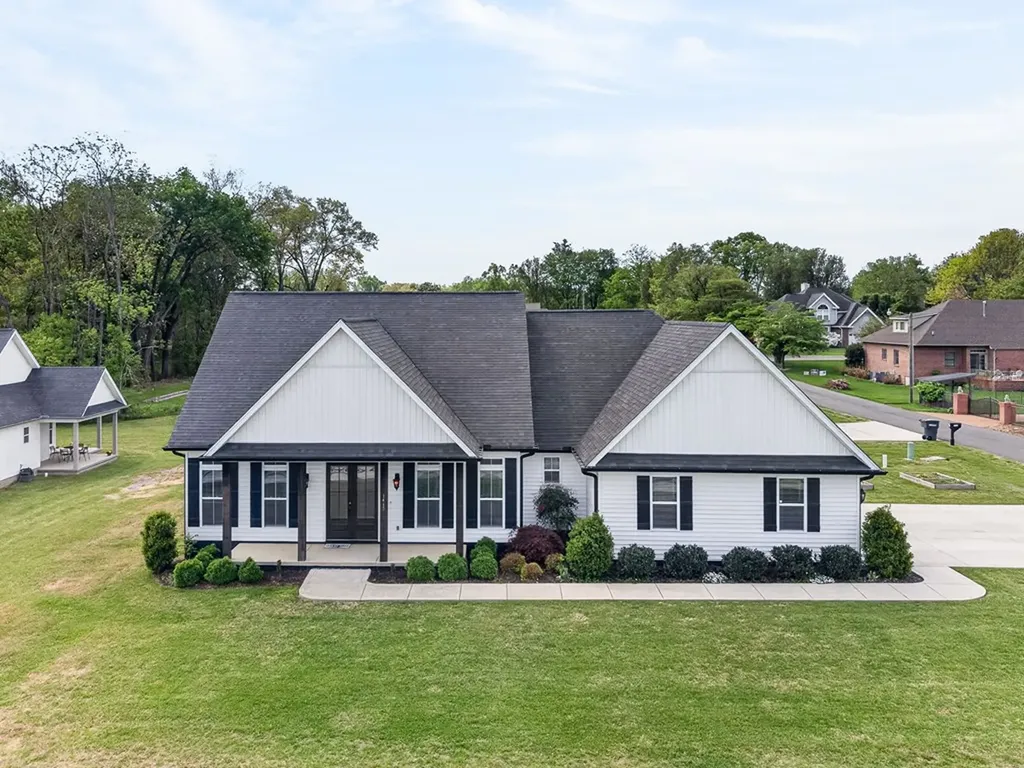 1415 E 10th Street Cookeville TN 38501-2017