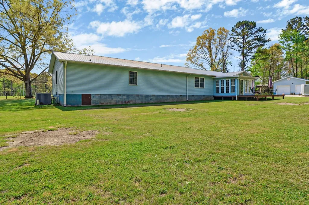 220 Old Gatewood Ford Road Jamestown TN 38556
