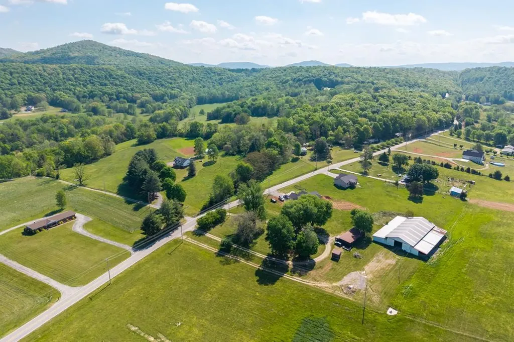 1580 Rickman Monterey Highway Rickman TN 38580