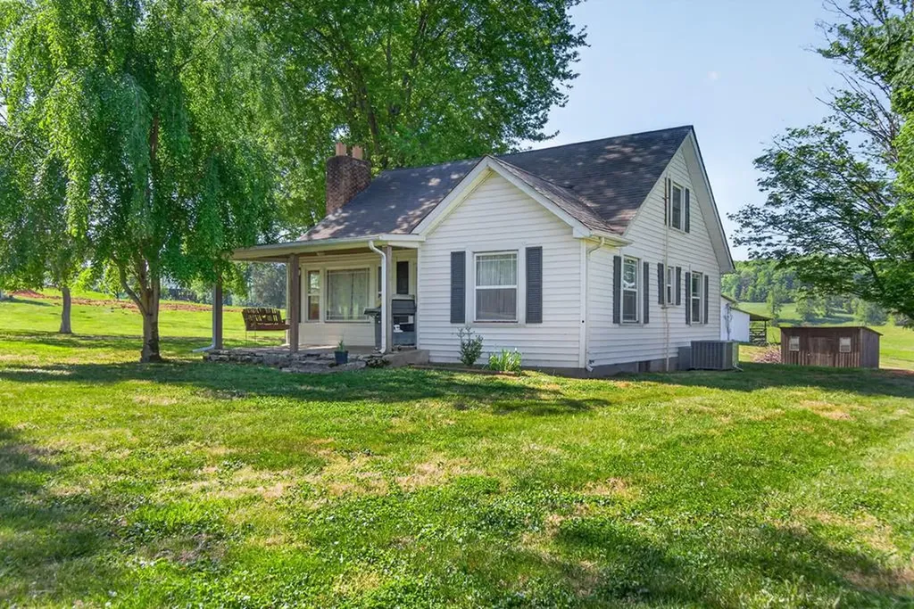 1580 Rickman Monterey Highway Rickman TN 38580