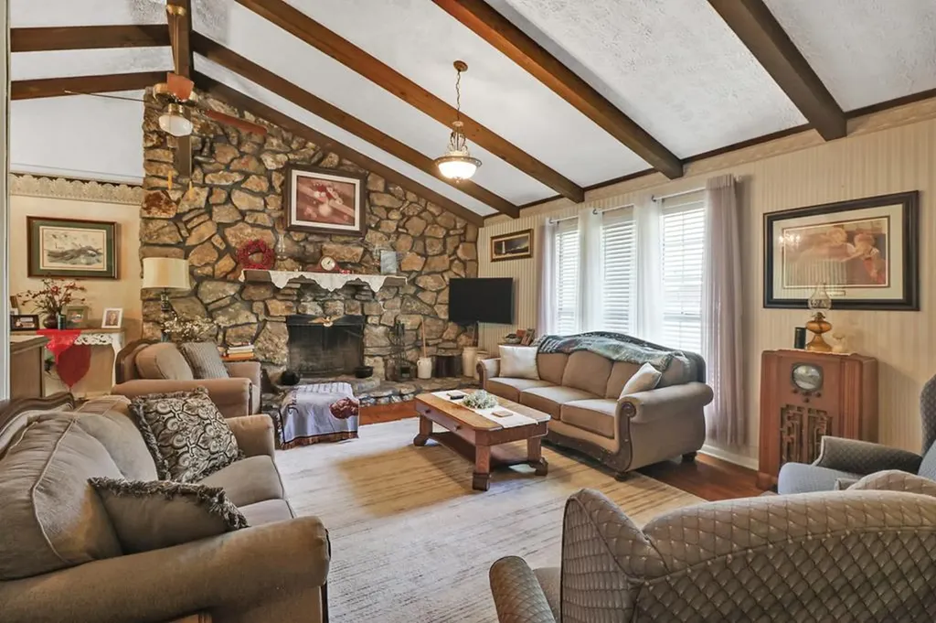 116 Joel Reagan Lane Jamestown TN 38556
