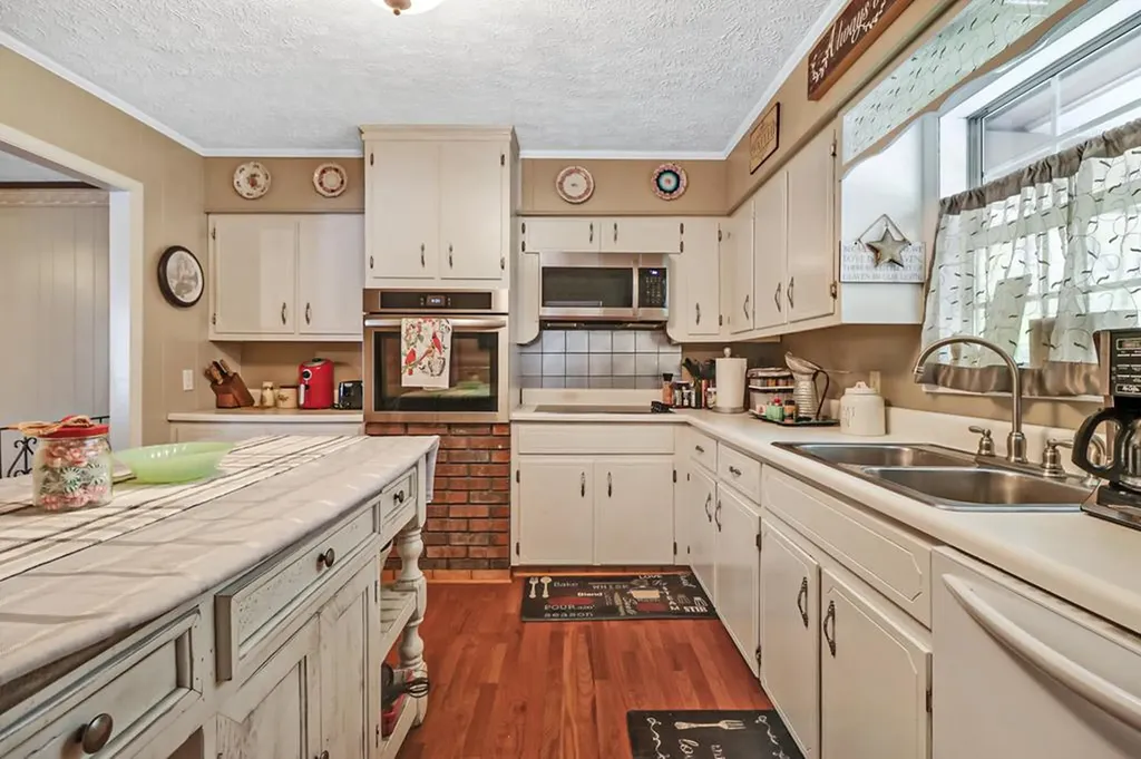116 Joel Reagan Lane Jamestown TN 38556