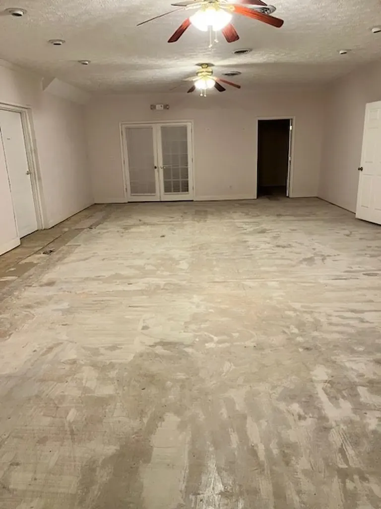 504 W Main Street Byrdstown TN 38549